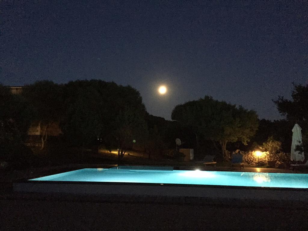 Le Tre Pietre Baja Sardinia